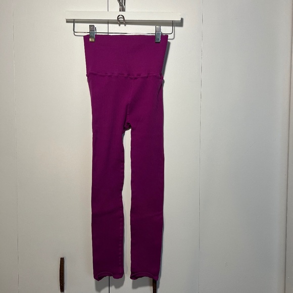 Free People - FP Movement - Seamless Leggings - Pink M/L - Picture 2 of 3